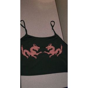 Dragon Crop top🤍